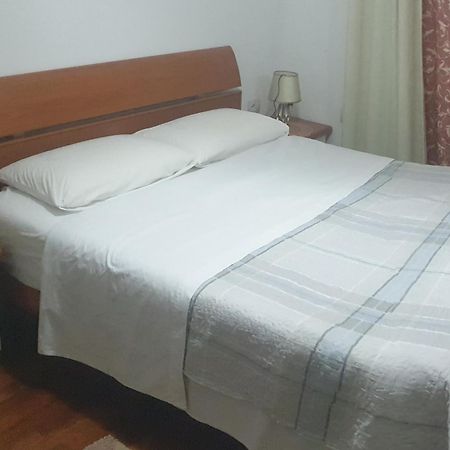 地拉那Cozy Nest Ledi公寓 外观 照片